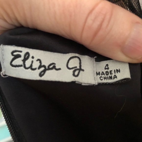 Eliza J .. Party Dress. Size 4. Multi Colour with Black polka dot over skirt. - Picture 6 of 8